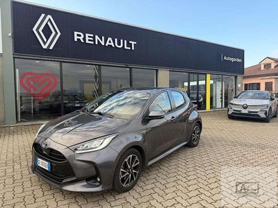 Usata Toyota Yaris Hybrid Trend 116 CV (85 kW) 2021 Grigio Utilitaria