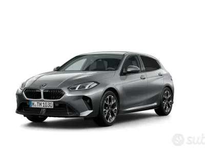 Nuova BMW 118 M Sport 150 CV (110 kW) 2026 Gray Utilitaria