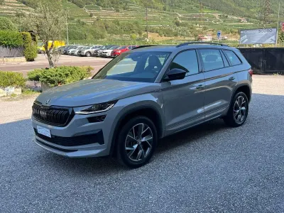 Usata Skoda Kodiaq SportLine 190 CV (139 kW) 2023 Grigio acciaio SUV