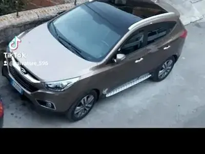 Usata Hyundai ix35 163 CV (119 kW) 2014 Marrone SUV