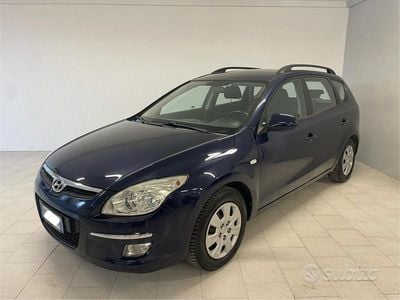 Usata Hyundai i30 Active 126 CV (92 kW) 2009 Blu Station wagon