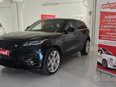 Usata Land Rover Range Rover Velar R-Dynamic 240 CV (176 kW) 2019 Nero SUV