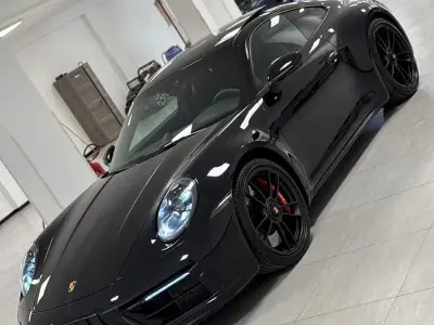 Usata Porsche 911 Carrera 4 GTS 480 CV (353 kW) 2022 Nero Coupé