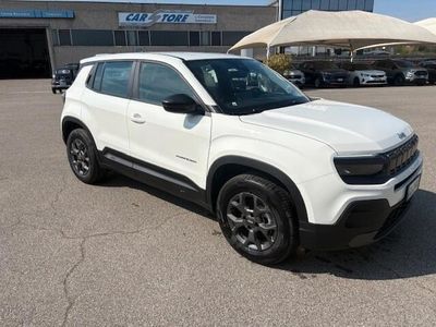 Usata Jeep Avenger Longitude 100 CV (73 kW) 2024 Bianco SUV