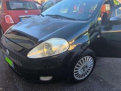 Usata Fiat Grande Punto Active 75 CV (55 kW) 2006 Nero Utilitaria