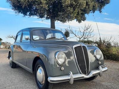 Usata Lancia Aurelia 108 CV (79 kW) 1952 Grigio Berlina