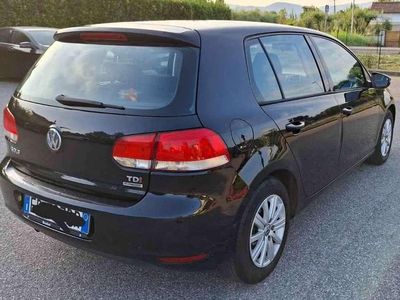 Usata VW Golf VI Comfortline 105 CV (77 kW) 2010 Argento Utilitaria