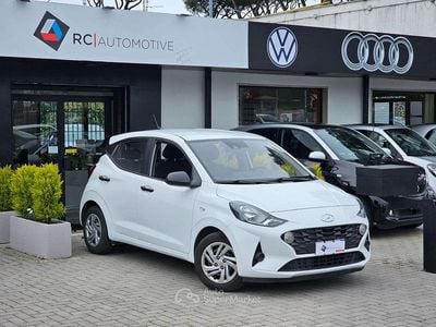 Usata Hyundai i10 Advanced 67 CV (49 kW) 2022 Bianco Utilitaria