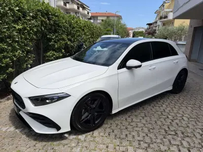 Usata Mercedes A180 AMG Line Premium Plus 116 CV (85 kW) 2023 Berlina