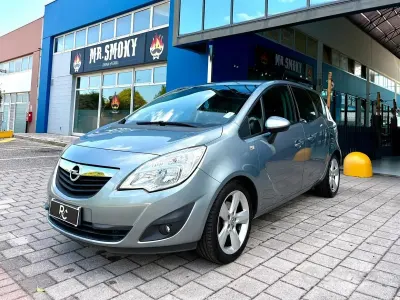 Usata Opel Meriva Cosmo 101 CV (74 kW) 2010 Grigio Monovolume