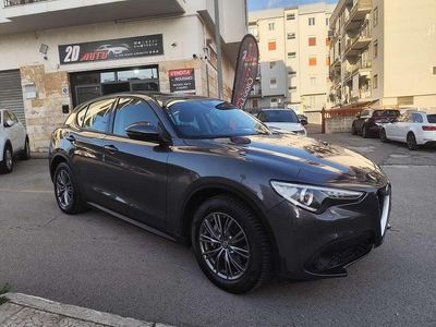 Usata Alfa Romeo Stelvio Executive 180 CV (132 kW) 2018 Grigio SUV
