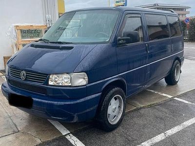 Blu Usata 2000 VW Caravelle Monovolume | 12.999 €