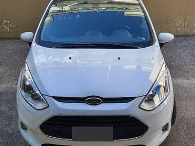 Usata Ford B-MAX 90 CV (66 kW) 2015 Bianco Monovolume