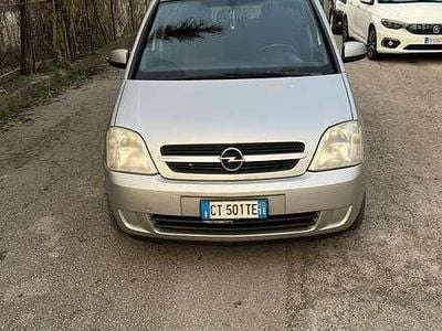 Usata Opel Meriva 90 CV (66 kW) 2005 Monovolume