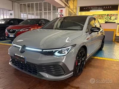 Usata VW Golf VIII GTI Clubsport 333 CV (244 kW) 2023 Grigio Berlina