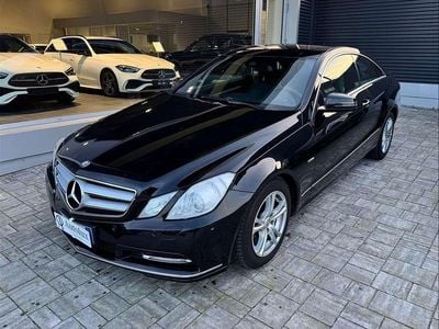 Usata Mercedes E250 Avantgarde 204 CV (150 kW) 2011 Nero Coupé