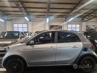 Grigio Usata 2019 Smart ForFour Passion Utilitaria | 14.990 € (Cara)
