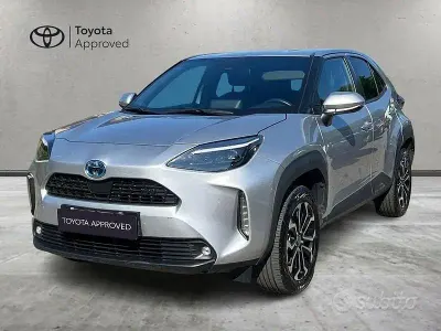 Usata Toyota Yaris Cross Trend 116 CV (85 kW) 2022 Argento SUV