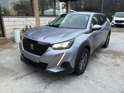 Usata Peugeot 2008 Active 110 CV (80 kW) 2021 Grigio SUV