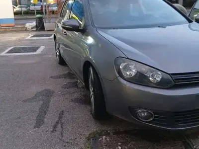 Usata VW Golf VI Highline 122 CV (89 kW) 2009 Utilitaria