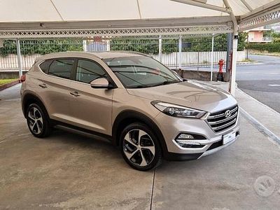 Grigio Usata 2016 Hyundai Tucson Xpossible SUV | 13.900 € (Molto cara)