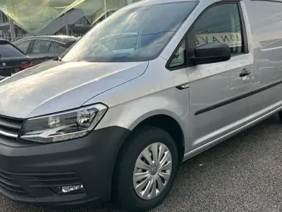 Usata VW Caddy 110 CV (80 kW) 2017 Argento Monovolume