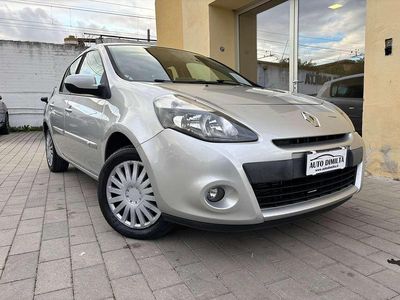 Usata Renault Clio III 75 CV (55 kW) 2011 Argento Berlina