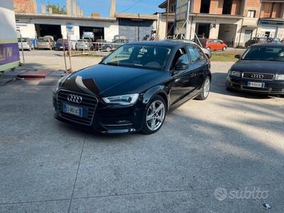 Usata Audi A3 102 CV (75 kW) 2013 Nero Berlina