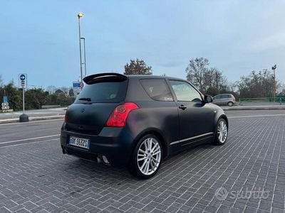 Usata Suzuki Swift Sport 125 CV (91 kW) 2007 Nero Utilitaria