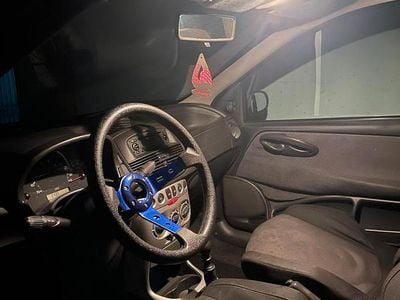 Usata Fiat Punto 2001 Grigio Utilitaria