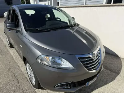 Usata Lancia Ypsilon Silver 69 CV (50 kW) 2014 Other Utilitaria