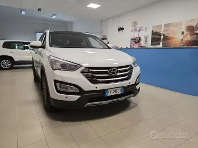 Usata Hyundai Santa Fe Style 197 CV (144 kW) 2015 Bianco SUV