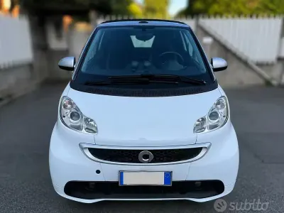 Usata Smart ForTwo Cabrio Pulse 54 CV (39 kW) 2012 Bianco Cabrio