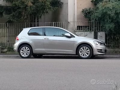 Usata VW Golf VII 105 CV (77 kW) 2013 Grigio Berlina