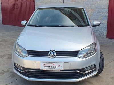 Usata VW Polo Highline 90 CV (66 kW) 2016 Argento Berlina