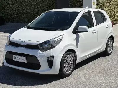 Käytetty Kia Picanto Urban 67 HP (49 kW) 2022 Valkoinen Viistoperä