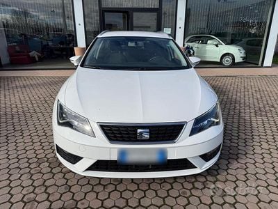 Usata Seat Leon ST Style 131 CV (96 kW) 2020 Bianco Station wagon