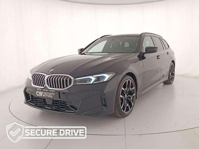 Usata BMW 318 M Sport 150 CV (110 kW) 2025 Black sapphire metallizzato Station wagon