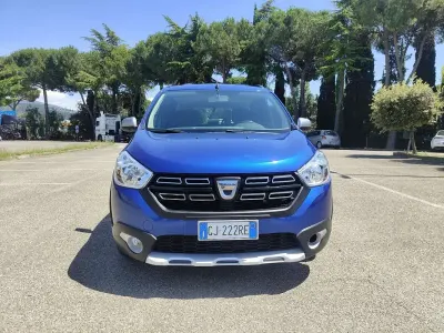 Usata Dacia Lodgy Stepway 116 CV (85 kW) 2022 Monovolume