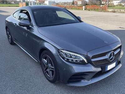 Usata Mercedes C180 Premium 156 CV (114 kW) 2019 Coupé