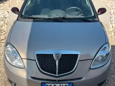 Usata Lancia Ypsilon