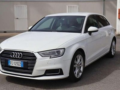 Usata Audi A3 Design 110 CV (80 kW) 2017 Bianco Berlina