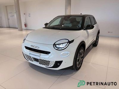 Nuova Fiat 600 La Prima 101 CV (74 kW) 2025 Bianco gelato SUV