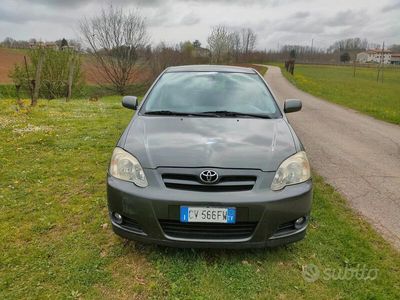 usata Toyota Corolla 2005 cambio automatico diesel