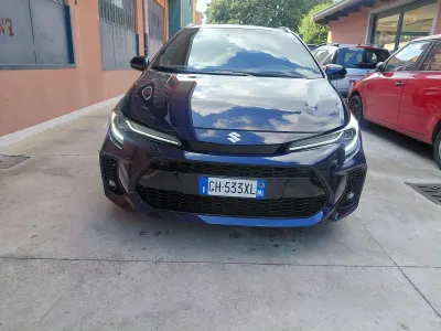 Usata Suzuki Swace 98 CV (72 kW) 2022 Blu scuro Station wagon