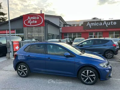 Usata VW Polo Life 95 CV (69 kW) 2024 Blu/azzurro Utilitaria