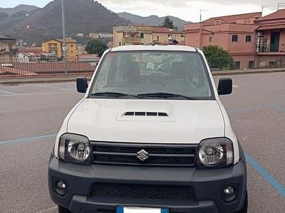 Usata Suzuki Jimny 86 CV (63 kW) 2018 Bianco SUV