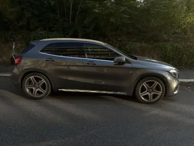 Usata Mercedes GLA200 Premium 136 CV (100 kW) 2017 SUV