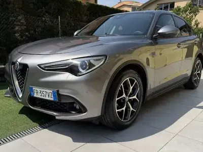 Usata Alfa Romeo Stelvio Business 179 CV (131 kW) 2018 SUV