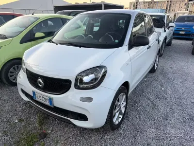 Usata Smart ForFour Passion 71 CV (52 kW) 2017 Bianco Utilitaria